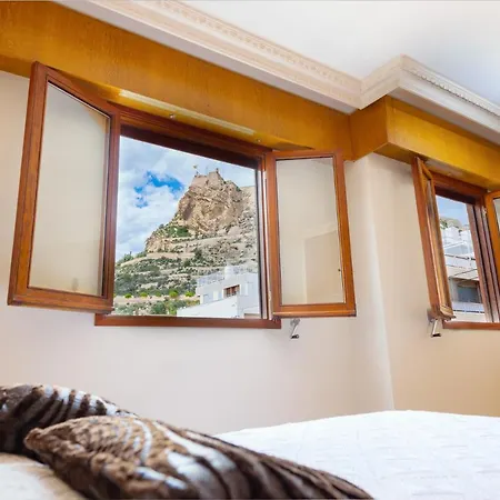 Atico Postiguet אליקאנטה